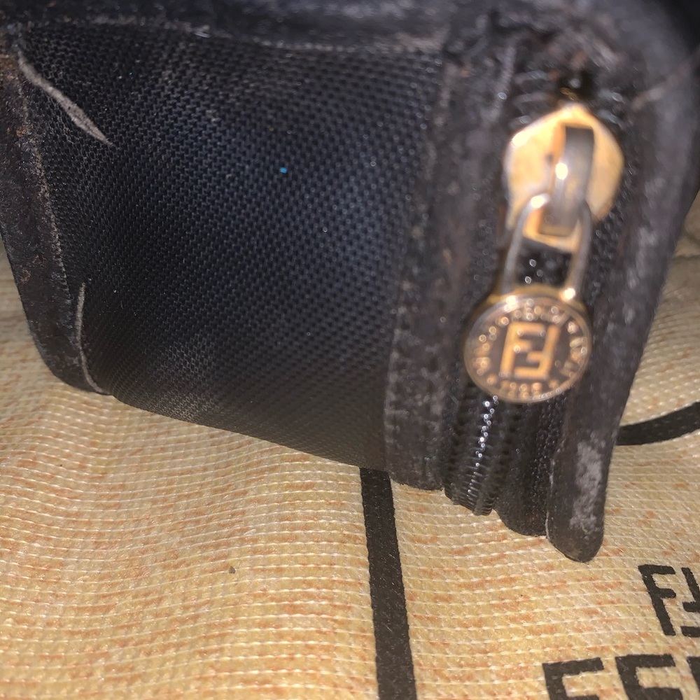 Authentic Fendi vintage pouch w/ dust bag - Picture 8 of 13